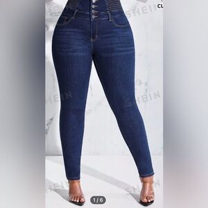 SHEIN Curve 1XL High Waisted Button Fly Slant Pocket Skinny Jeans
